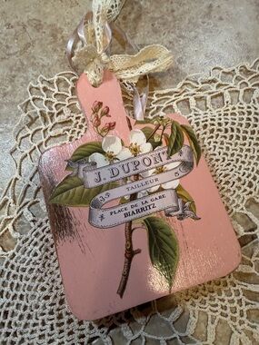 French Country Pink Floral Decorative wood Wall Hanging with Lace Doily